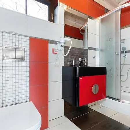 Duplex In Ustronie Morskie Near Beach, Cleaning Included بيت للعطل *
